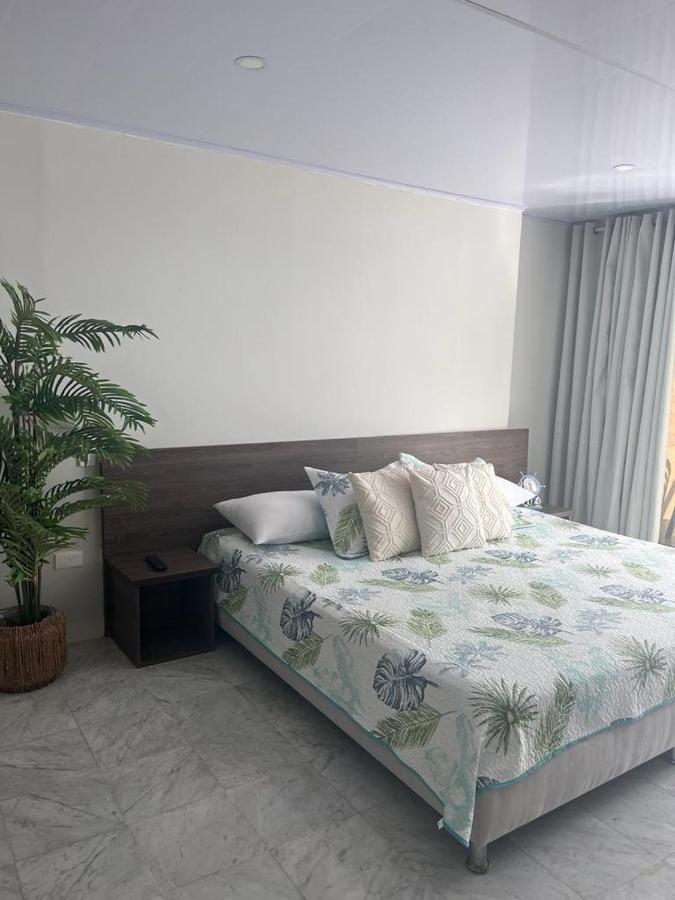 Apartamentos Con Playa Privada Y Vista Al Mar San Andrés Екстериор снимка
