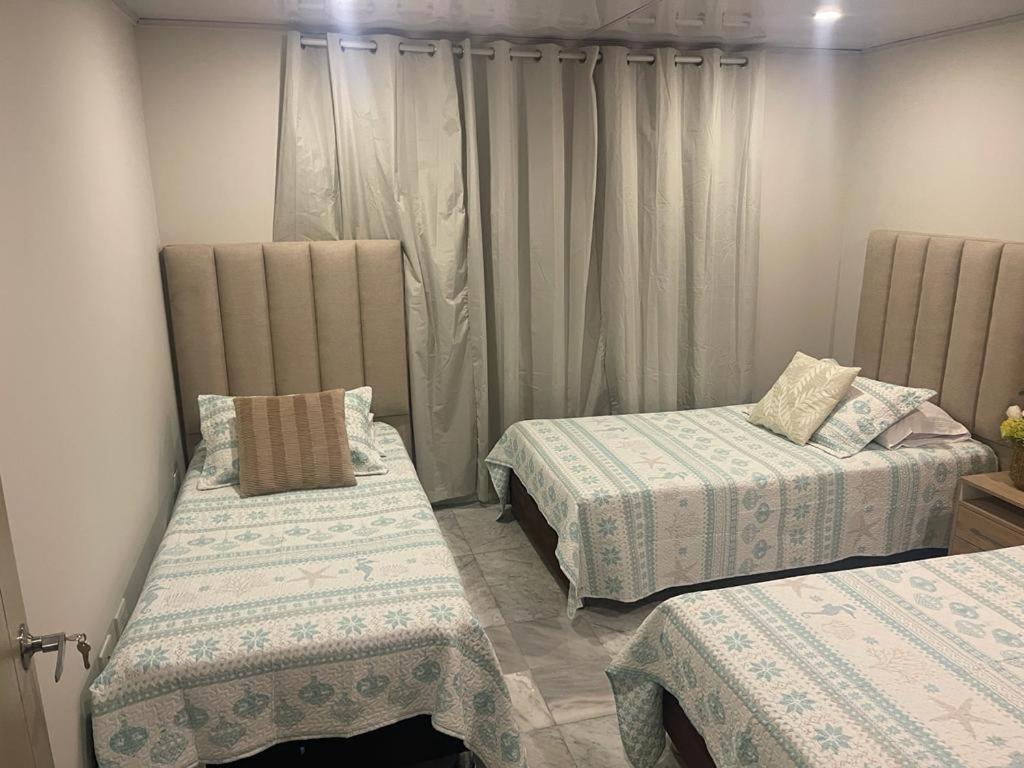 Apartamentos Con Playa Privada Y Vista Al Mar San Andrés Екстериор снимка