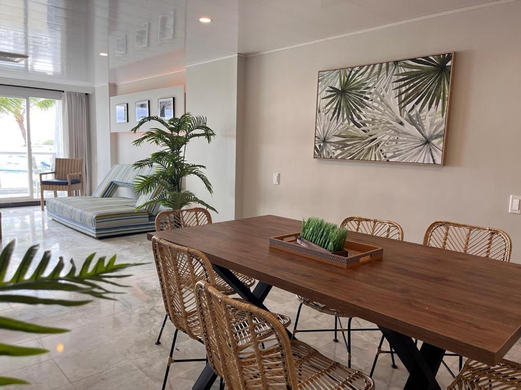 Apartamentos Con Playa Privada Y Vista Al Mar San Andrés Екстериор снимка