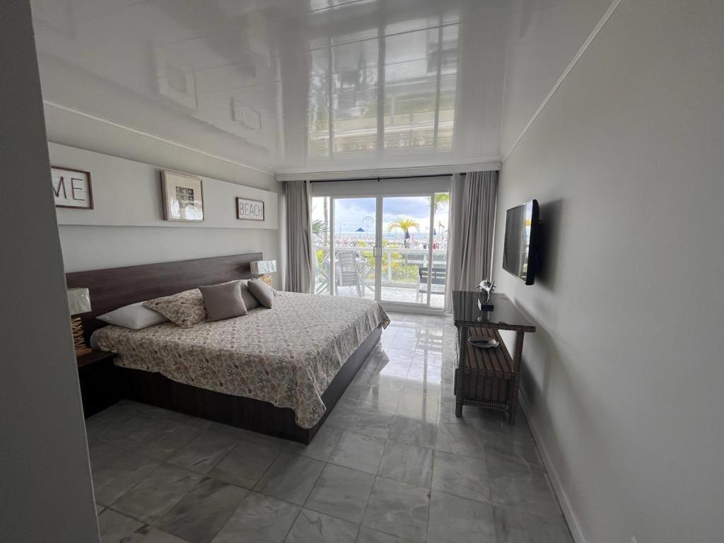 Apartamentos Con Playa Privada Y Vista Al Mar San Andrés Екстериор снимка