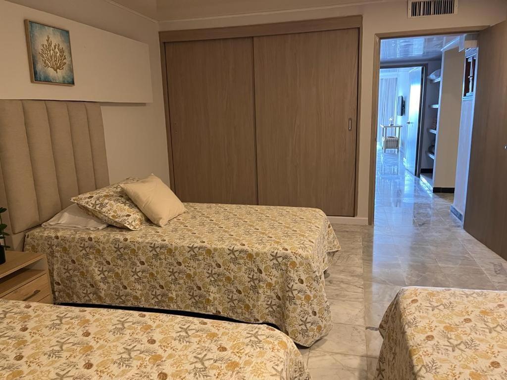 Apartamentos Con Playa Privada Y Vista Al Mar San Andrés Екстериор снимка