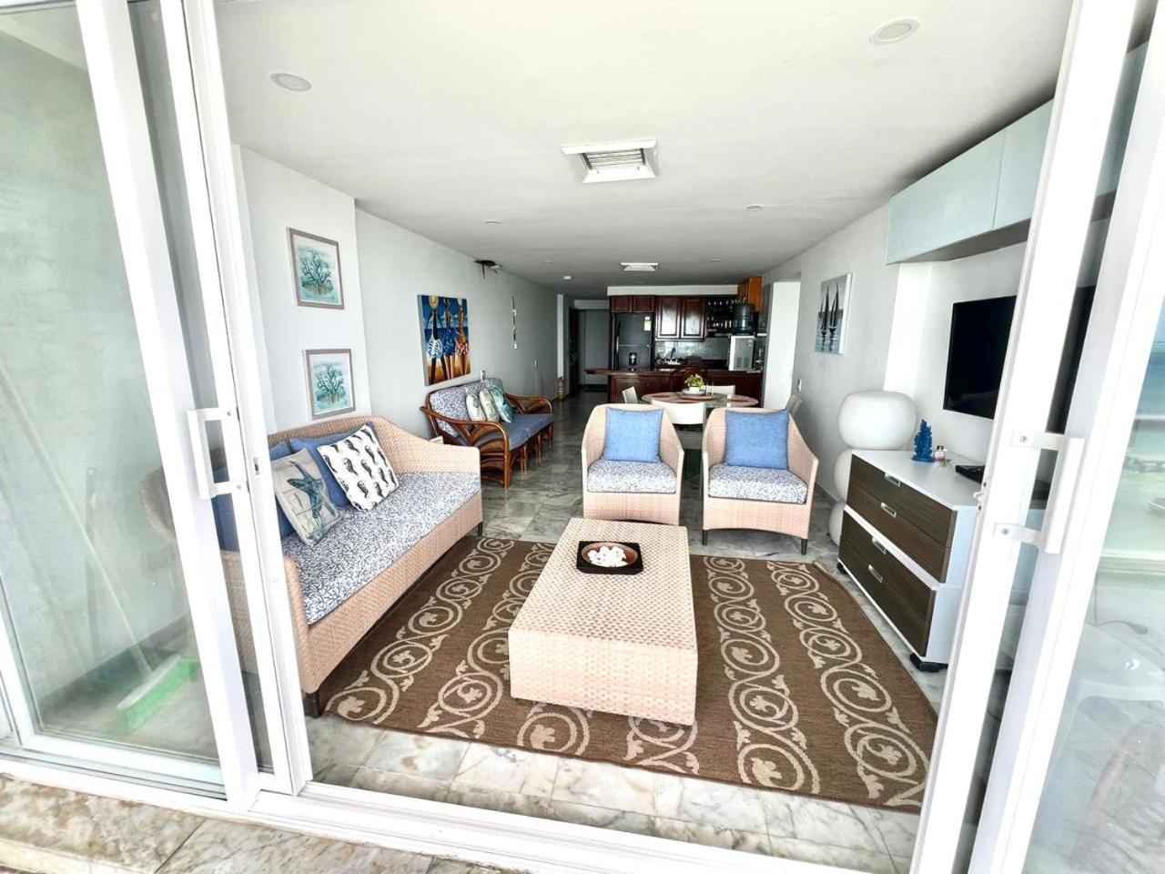 Apartamentos Con Playa Privada Y Vista Al Mar San Andrés Екстериор снимка